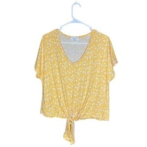 Full Circle Trends Yellow Spring Floral Crop Top Tie Front | XL